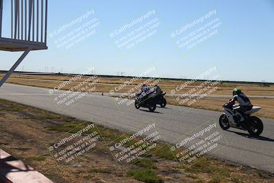 media/Aug-13-2023-CRA (Sun) [[1cfc37a6fb]]/Race 3 600 Superbike/Grid Shots/